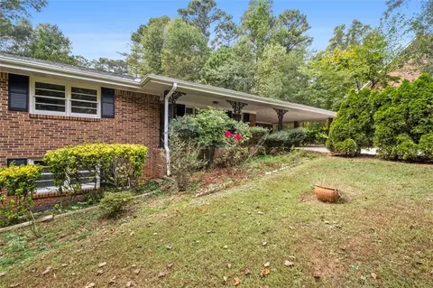 87 Valley Rd, Lawrenceville, GA 30044