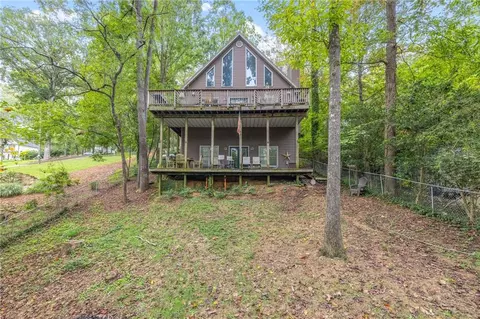 6725 Thunder Trl, Gainesville, GA 30506