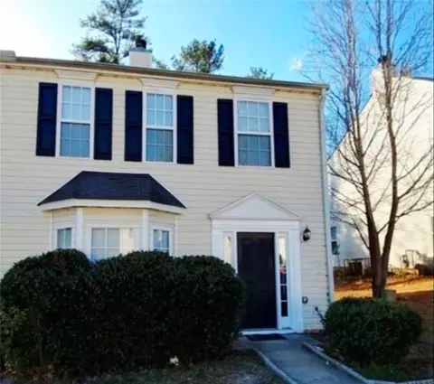 5595 Hampton Ct, Atlanta, GA 30349