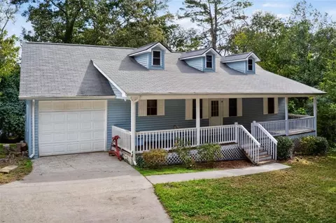 142 Russ Cir, Clarkesville, GA 30523