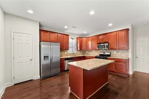 Kitchen - 1924 Paddock Path Dr NW, Acworth, GA 30102 photo 2 of 2