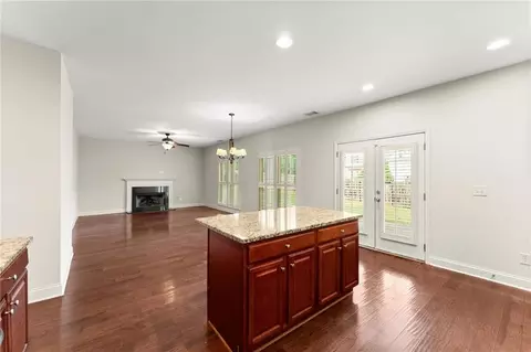 Living - 1924 Paddock Path Dr NW, Acworth, GA 30102 photo 2 of 5