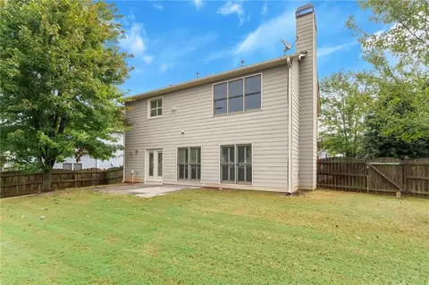 Exterior - 1924 Paddock Path Dr NW, Acworth, GA 30102 photo 3 of 4