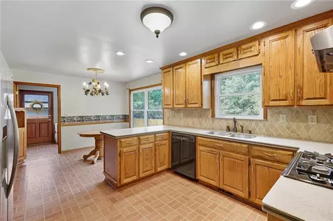 5116 Deer Path Ln, Gainesville, GA 30507 photo 13