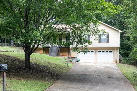 4804 Norma Ln, Powder Springs, GA 30127
