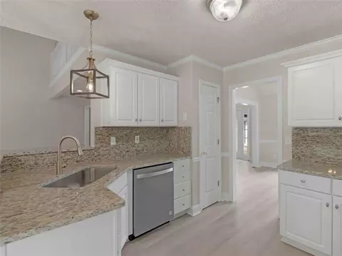 Kitchen - 30 Stonewall Dr, Covington, GA 30016 photo 3 of 4