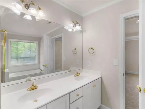 Bath - 30 Stonewall Dr, Covington, GA 30016 photo 3 of 6