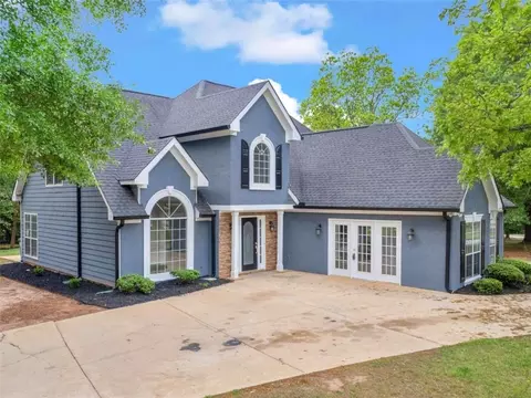 Exterior - 30 Stonewall Dr, Covington, GA 30016 photo 4 of 5