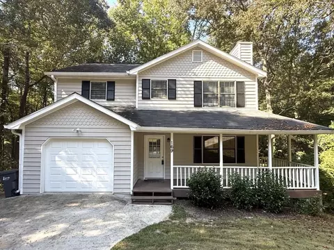 169 Holly Ct, Loganville, GA 30052