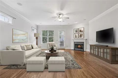 3107 Turman Cir, Decatur, GA 30033