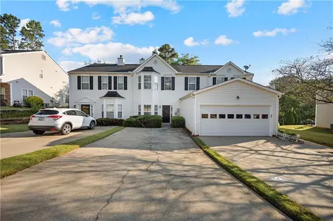 4649 Crawford Oaks Dr, Oakwood, GA 30566