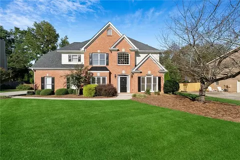 5065 Jonquilla Dr, Alpharetta, GA 30004