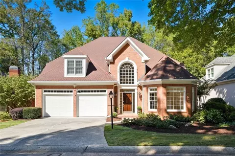 4573 Fountain Dr NE, Marietta, GA 30067