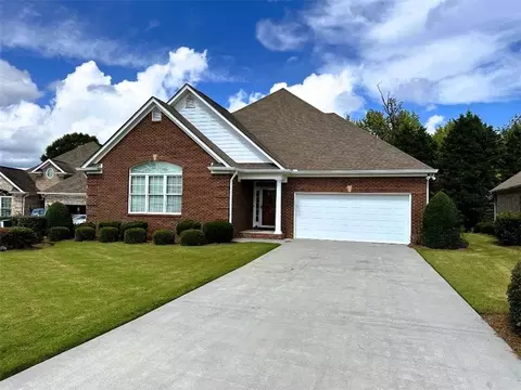107 Savoy Pl SE, Calhoun, GA 30701