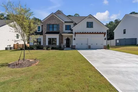 4696 Cooling Water Cir, Powder Springs, GA 30127