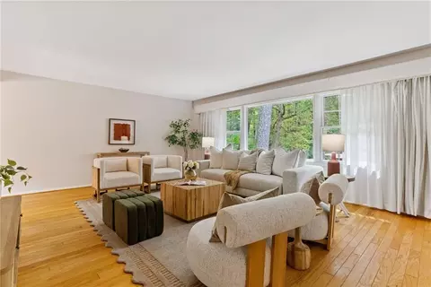 3389 Lori Ln, Atlanta, GA 30340