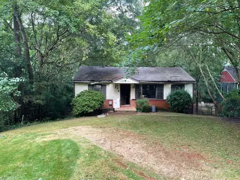 824 Delmar Ct SE, Atlanta, GA 30316