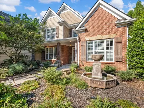 24 Douglas Dr, Jefferson, GA 30549