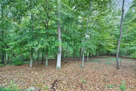 Exterior - 2901 Tree Top Rd, Dacula, GA 30019 photo 18 of 27