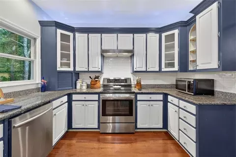 Kitchen - 2901 Tree Top Rd, Dacula, GA 30019 photo 5 of 6