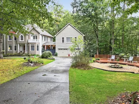 Exterior - 2901 Tree Top Rd, Dacula, GA 30019 photo 4 of 27