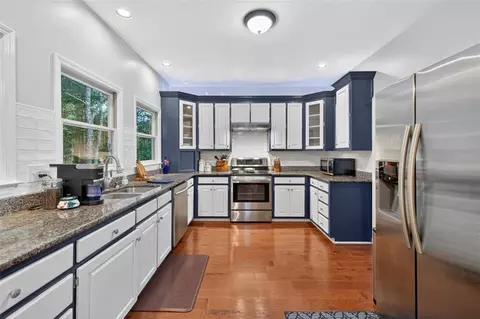 Kitchen - 2901 Tree Top Rd, Dacula, GA 30019 photo 2 of 6