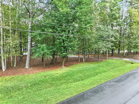 Exterior - 2901 Tree Top Rd, Dacula, GA 30019 photo 14 of 27