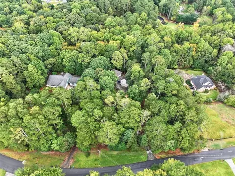 View/Area - 2901 Tree Top Rd, Dacula, GA 30019 photo 2 of 9