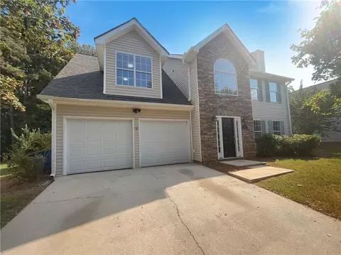 6590 Manor Creek Dr, Douglasville, GA 30135