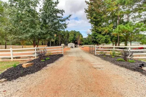 196 Jim Mcmichael Rd, Jackson, GA 30233