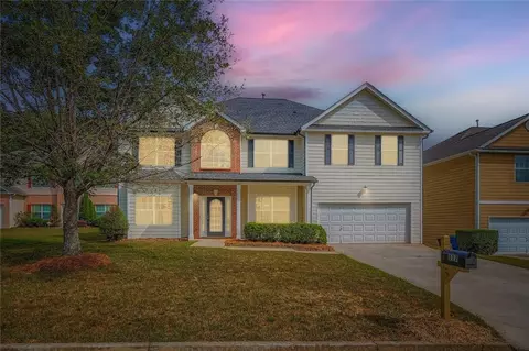 617 Maltese Dr, Atlanta, GA 30349