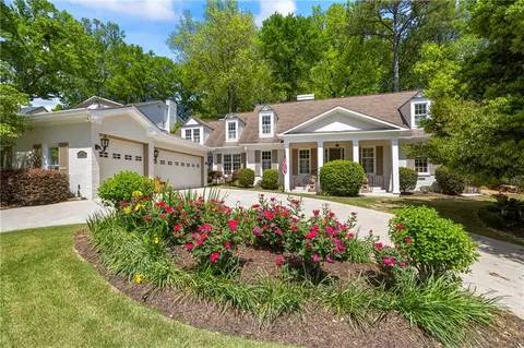 998 Ferncliff Rd NE, Atlanta, GA 30324