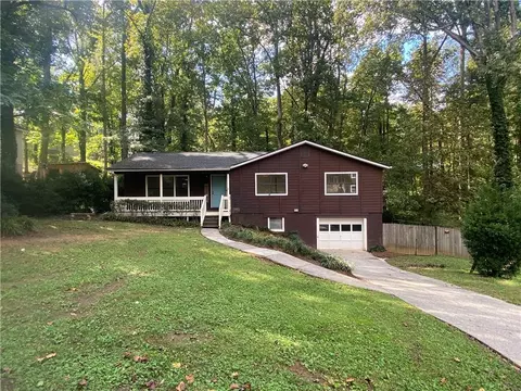 181 Shady Ln, Canton, GA 30115
