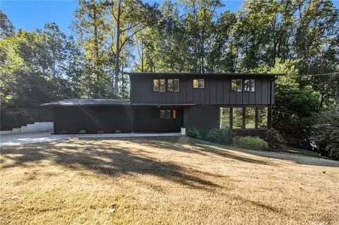 3555 Eaglerock Dr, Atlanta, GA 30340