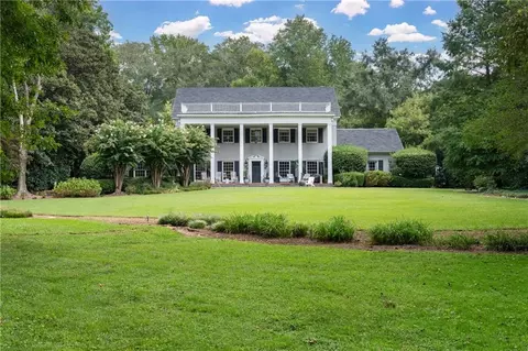 3955 Northside Dr NW, Atlanta, GA 30342