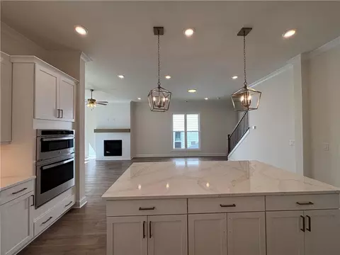 609 Skytop Dr, Cumming, GA 30040 photo 9