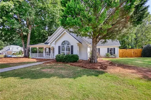 911 Harvest Ln, Monroe, GA 30655