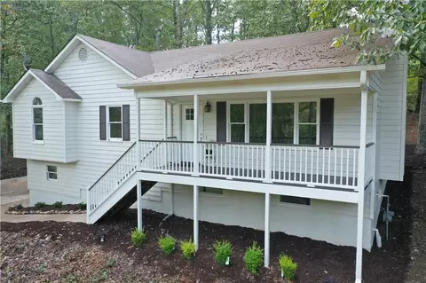 911 White Stag Ln, Canton, GA 30115