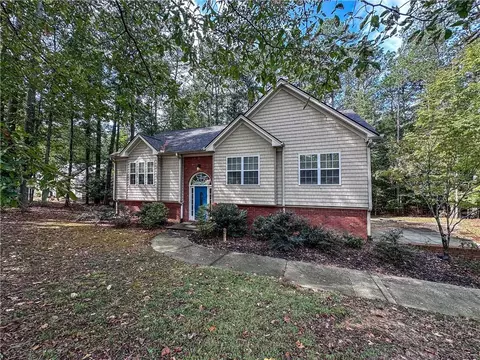 5019 George Washington Ave, Acworth, GA 30101
