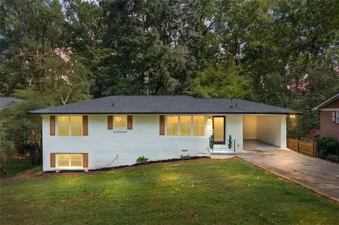 2218 Acelia Ct, Decatur, GA 30034