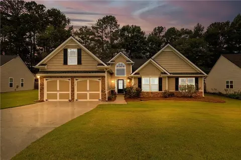 168 Reid Plantation Dr, Villa Rica, GA 30180