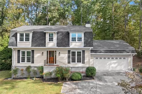 4586 Hunting Hound Ln, Marietta, GA 30062