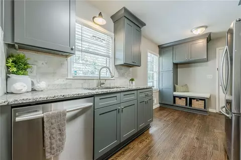 Kitchen - 3244 Craig Dr, Duluth, GA 30096 photo 2 of 3