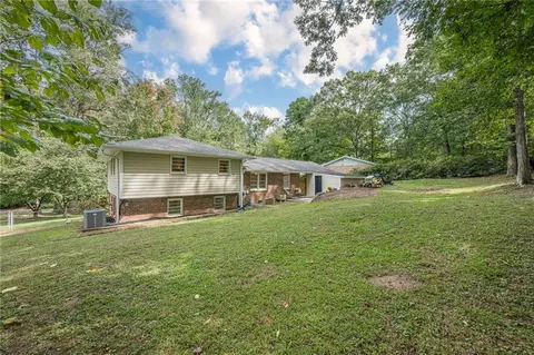 Exterior - 3244 Craig Dr, Duluth, GA 30096 photo 9 of 9