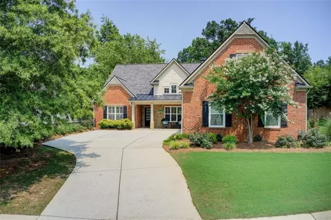 5220 Wild Cedar Dr, Buford, GA 30518