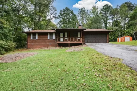 4800 Timber Ridge Dr, Douglasville, GA 30135