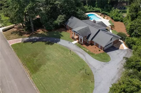 7570 Chaparral Dr, Atlanta, GA 30350