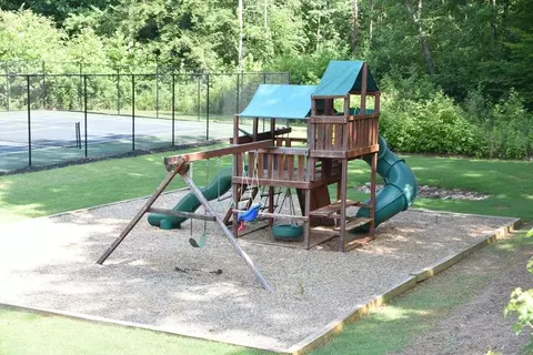 3989 Two Bridge Dr, Buford, GA 30518 photo 26