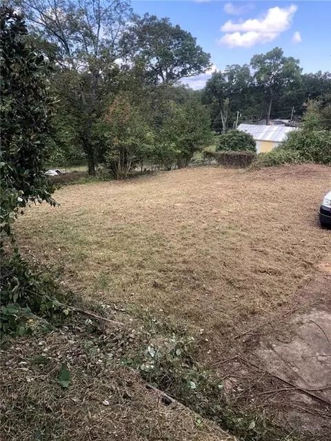 704 E Gibson St, Cedartown, GA 30125