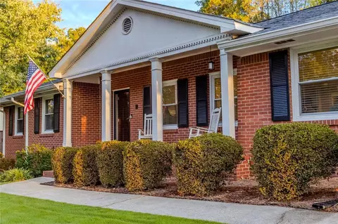 317 Highview Dr SE, Smyrna, GA 30082